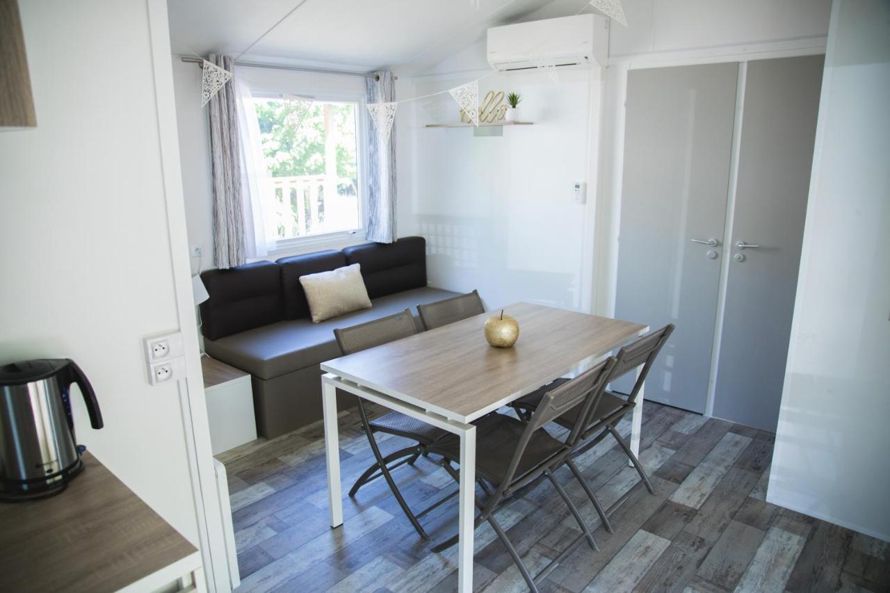 Hôtel Medrose Camping à Saint-Thomé Extérieur photo